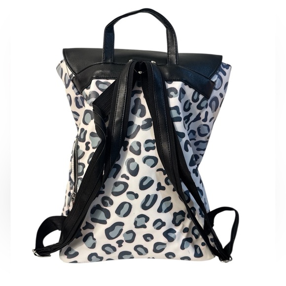 Boujie Bee Laptop Backpack White Gray Snow Leopard Print Faux Leather main image 6
